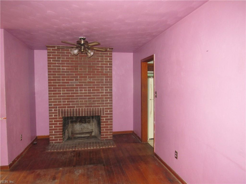 Photo 3 of 18 residential for sale in Hampton virginia Photo 3 of 18 residential for sale in Hampton virginia