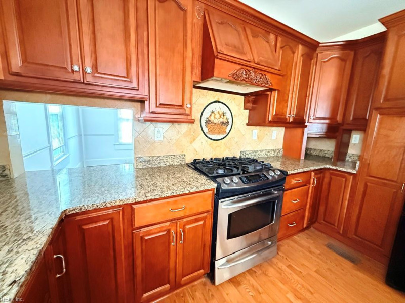 Photo 20 of 40 residential for sale in Northampton County virginia