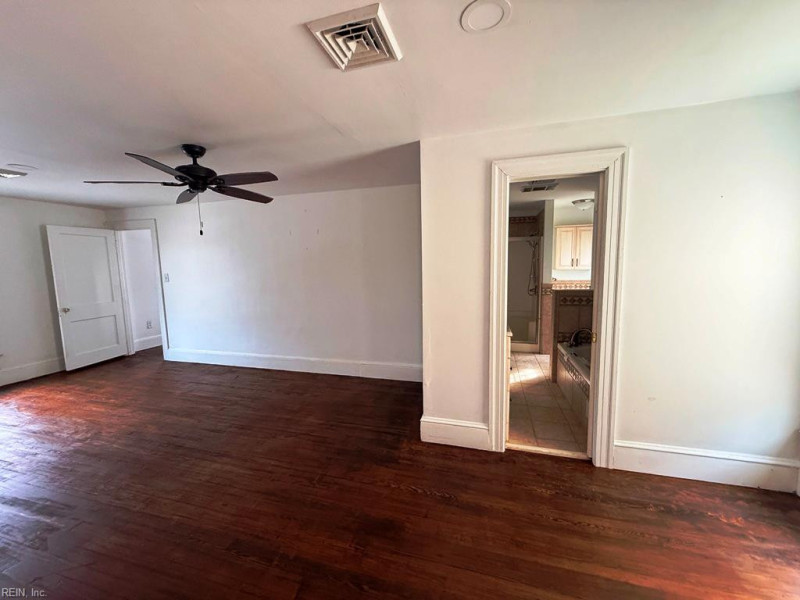 Photo 32 of 40 residential for sale in Northampton County virginia