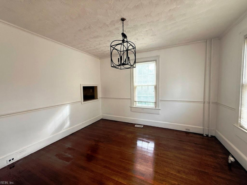 Photo 9 of 40 residential for sale in Northampton County virginia