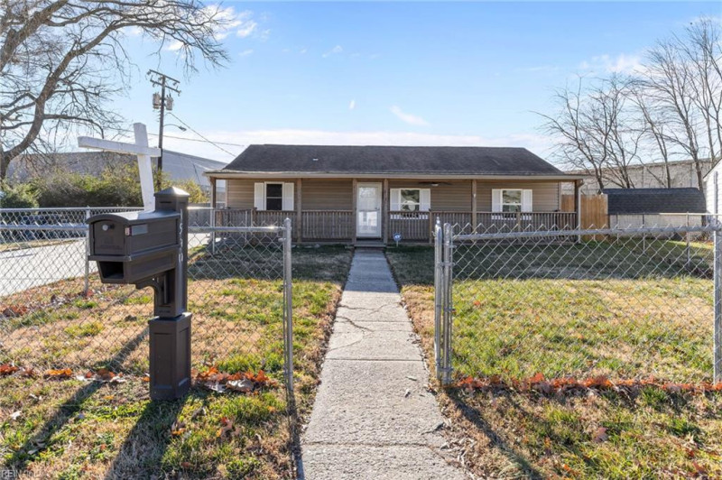 Photo 2 of 39 residential for sale in Hampton virginia