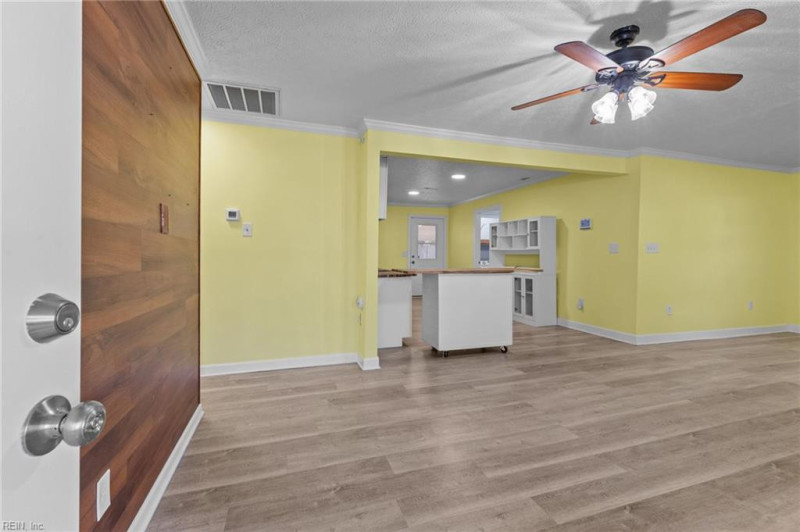 Photo 22 of 39 residential for sale in Hampton virginia