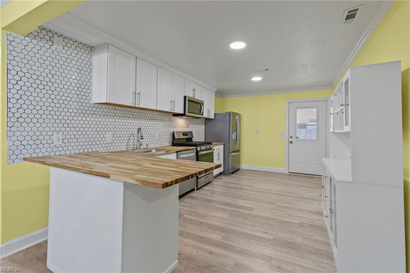 Photo 25 of 39 residential for sale in Hampton virginia
