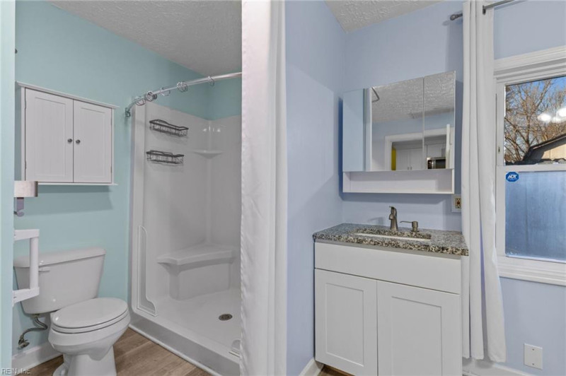 Photo 29 of 39 residential for sale in Hampton virginia