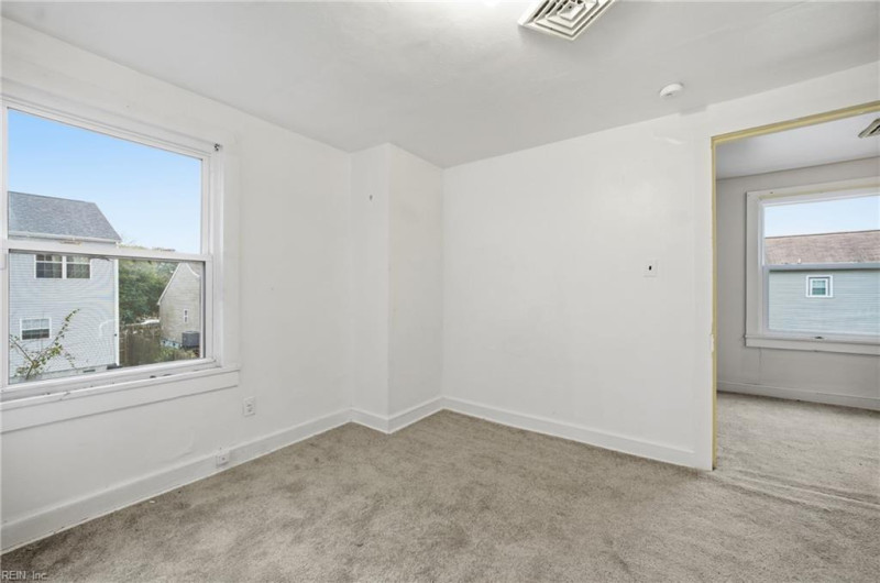 Photo 19 of 32 residential for sale in Norfolk virginia