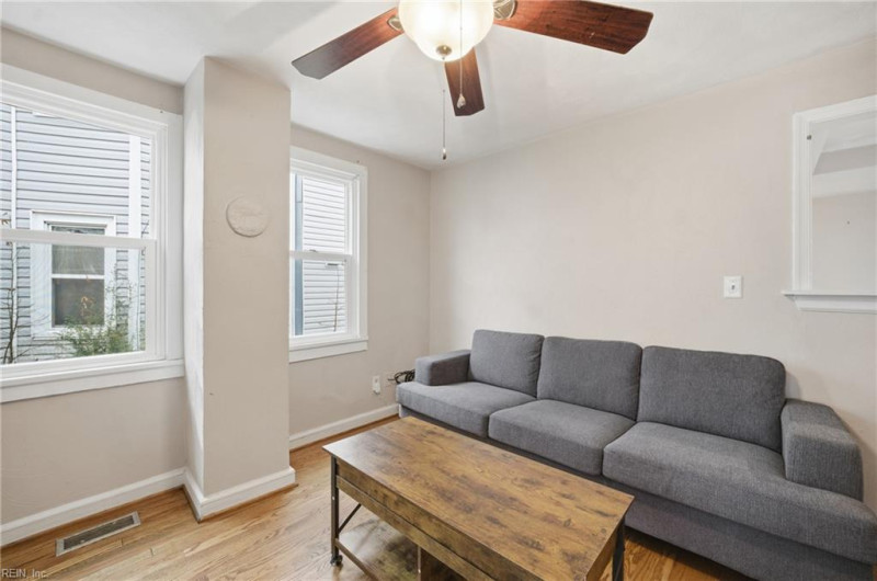 Photo 8 of 32 residential for sale in Norfolk virginia