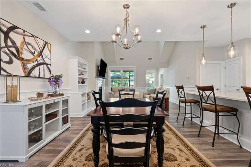 Photo 10 of 46 residential for sale in Chesapeake virginia