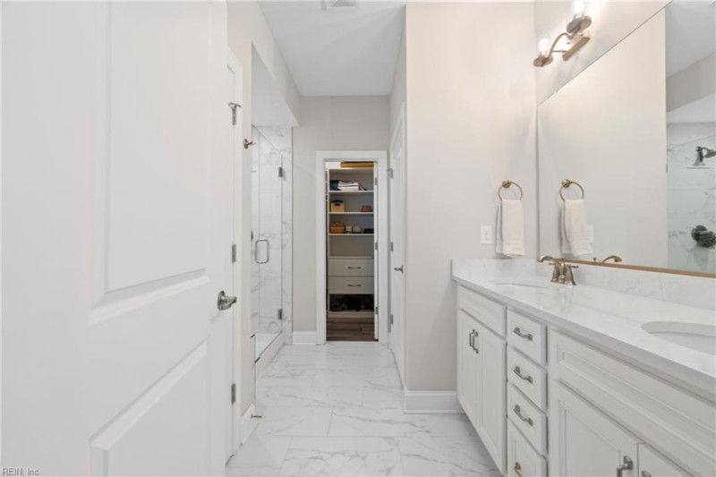 Photo 24 of 46 residential for sale in Chesapeake virginia