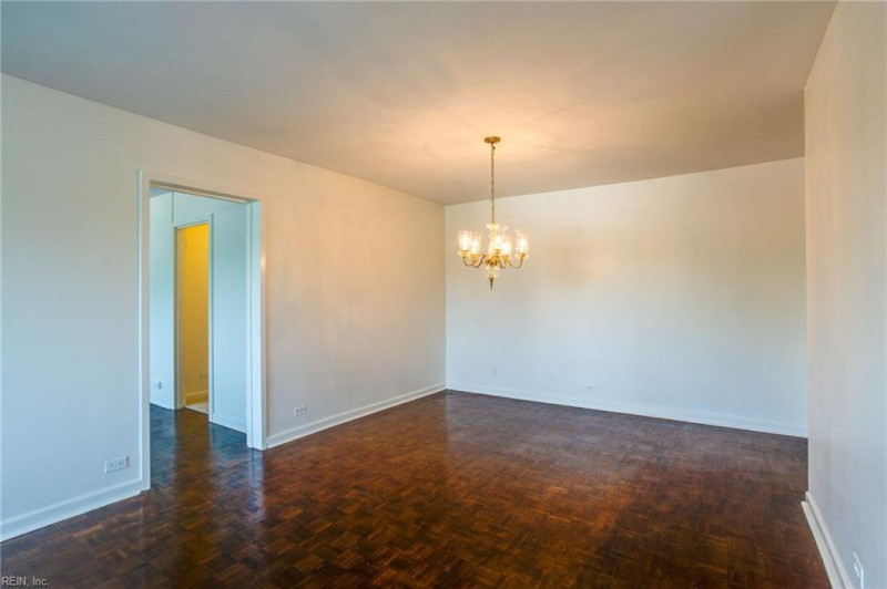 Photo 13 of 50 residential for sale in Norfolk virginia Photo 13 of 50 residential for sale in Norfolk virginia