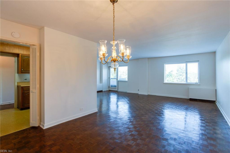 Photo 15 of 50 residential for sale in Norfolk virginia