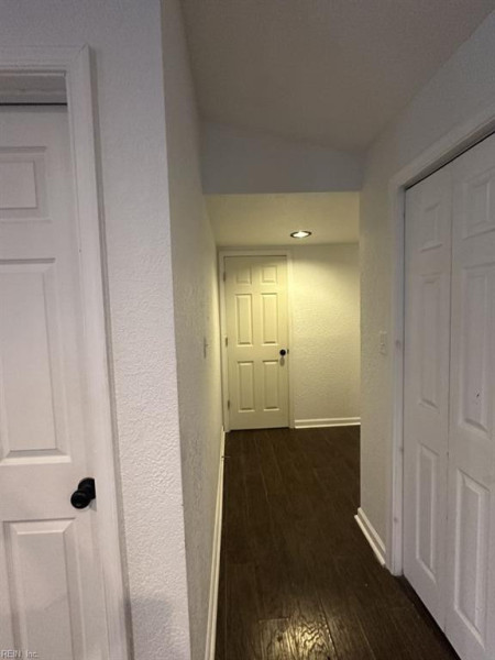 Photo 14 of 22 residential for sale in Portsmouth virginia