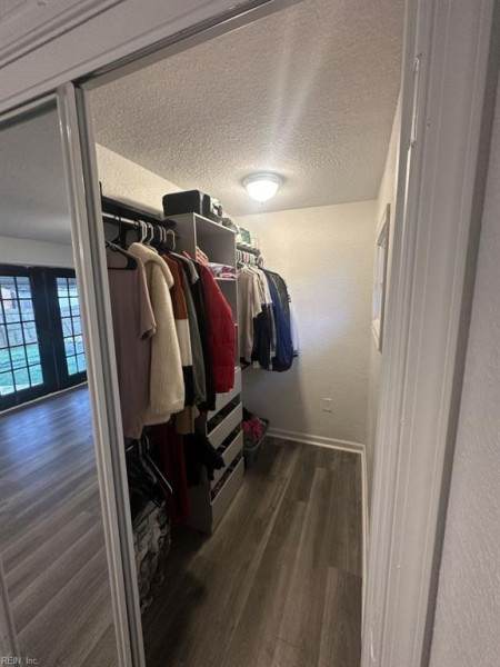 Photo 19 of 22 residential for sale in Portsmouth virginia