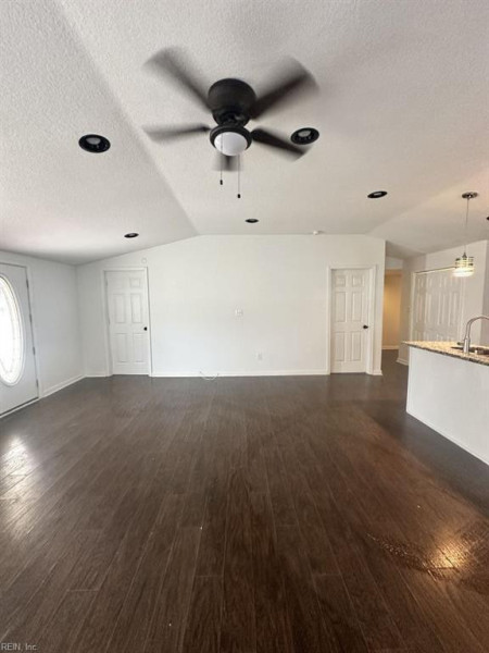 Photo 7 of 22 residential for sale in Portsmouth virginia