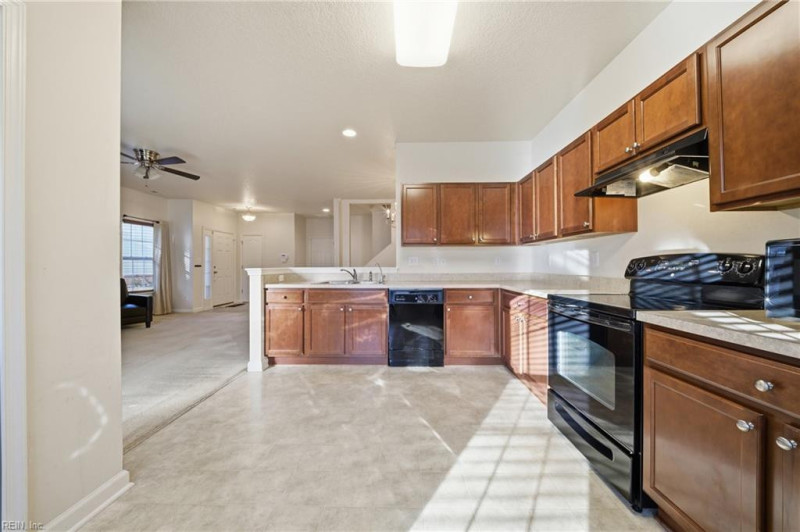 Photo 7 of 47 residential for sale in Suffolk virginia Photo 7 of 47 residential for sale in Suffolk virginia