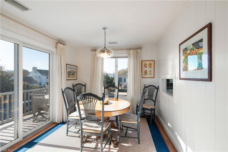 Photo 13 of 44 residential for sale in Virginia Beach virginia