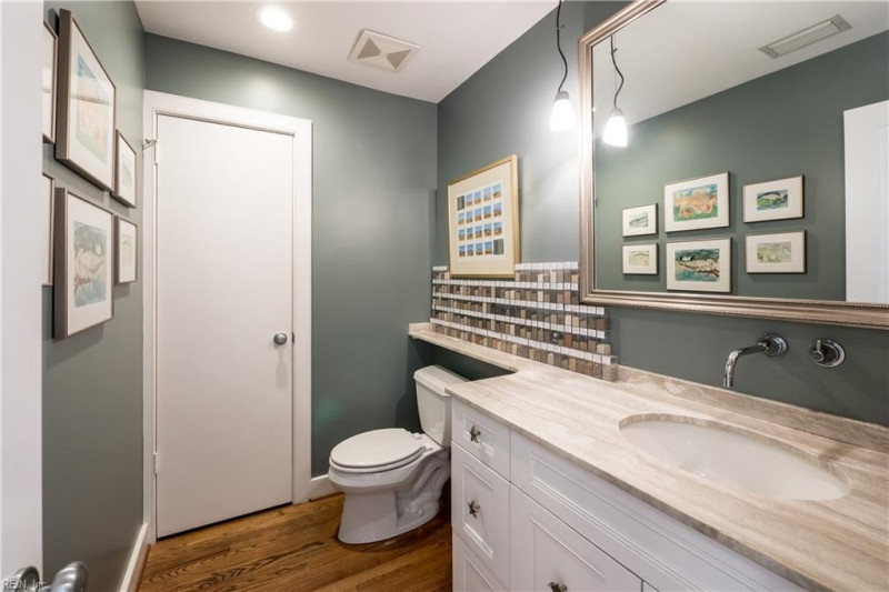 Photo 31 of 44 residential for sale in Virginia Beach virginia