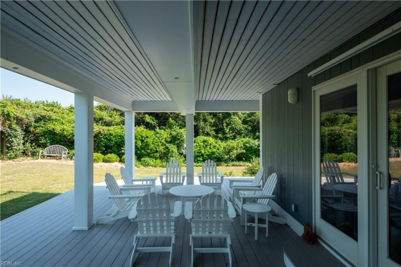 Photo 5 of 44 residential for sale in Virginia Beach virginia