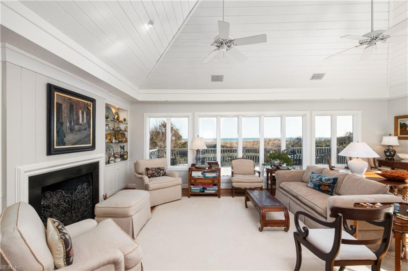 Photo 8 of 44 residential for sale in Virginia Beach virginia