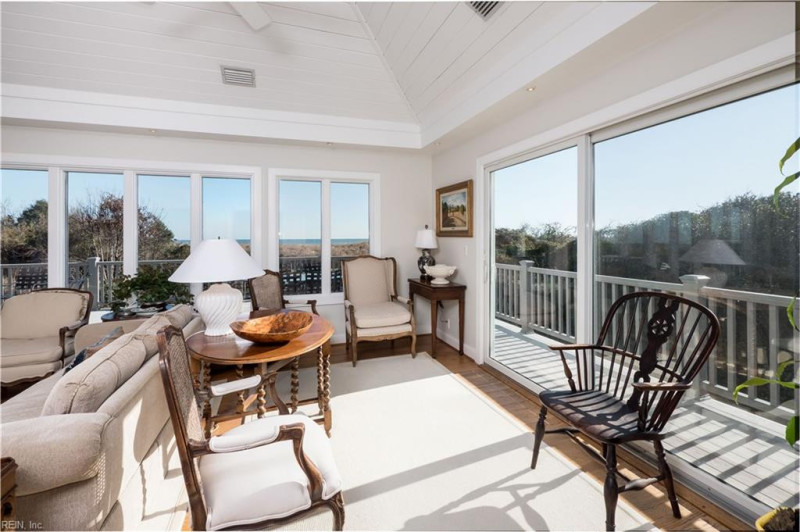 Photo 9 of 44 residential for sale in Virginia Beach virginia