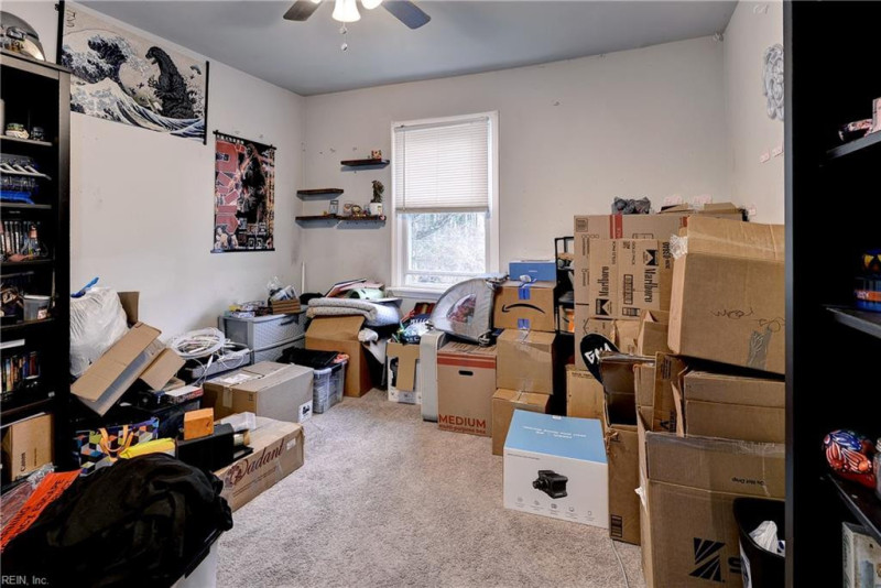 Photo 14 of 21 residential for sale in Hampton virginia