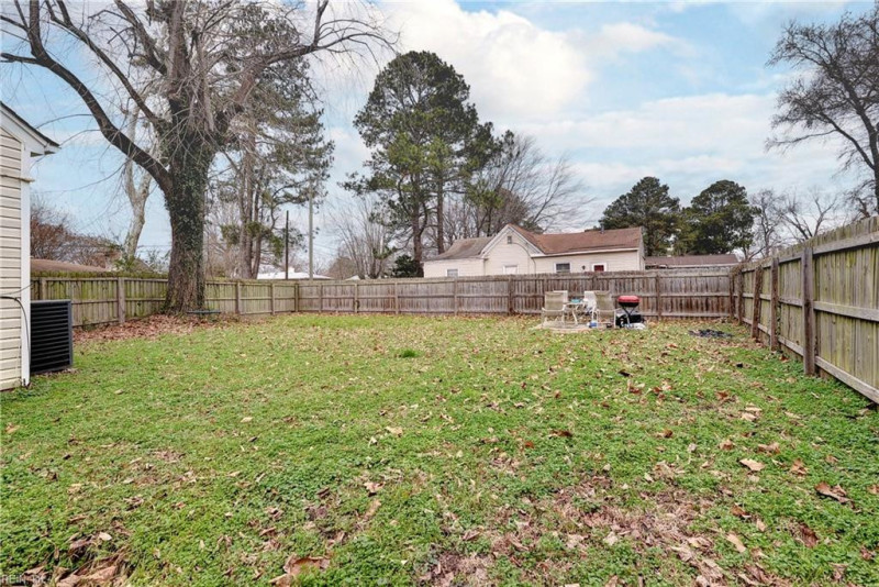 Photo 18 of 21 residential for sale in Hampton virginia