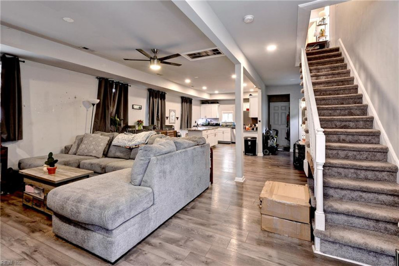 Photo 3 of 21 residential for sale in Hampton virginia
