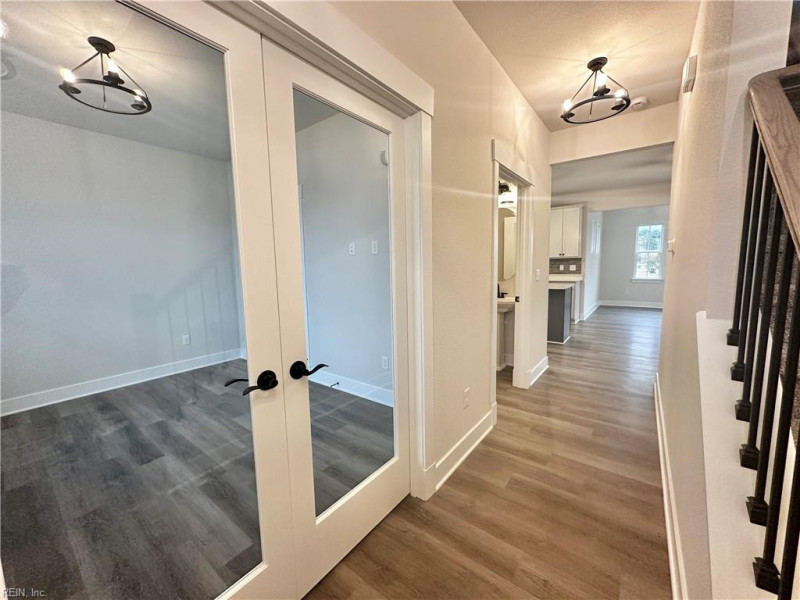Photo 2 of 27 residential for sale in Suffolk virginia