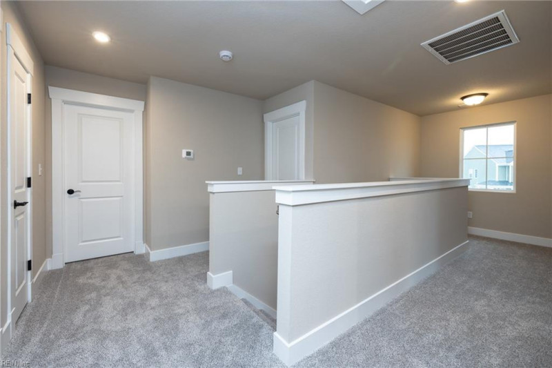 Photo 25 of 27 residential for sale in Suffolk virginia