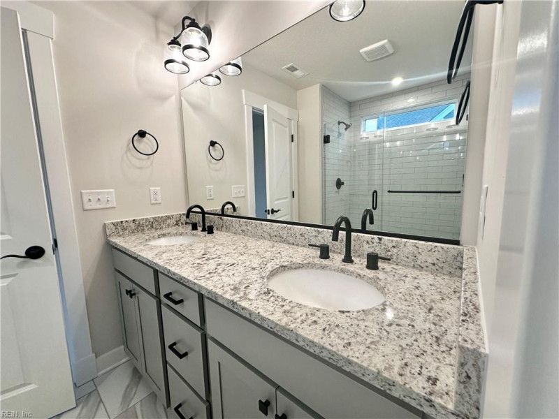 Photo 8 of 27 residential for sale in Suffolk virginia