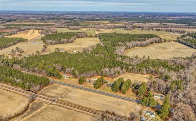 8189 Windsor Boulevard, Isle of Wight County, VA 23898