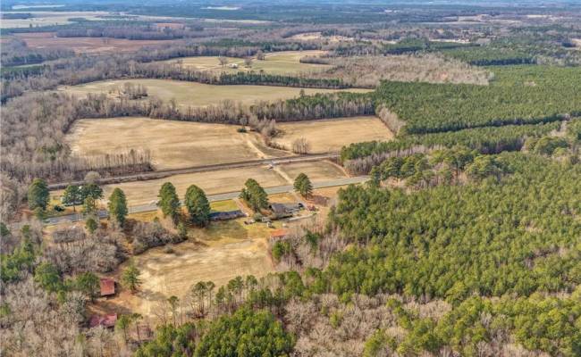 8189 Windsor Boulevard, Isle of Wight County, VA 23898