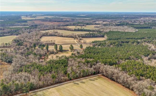 8189 Windsor Boulevard, Isle of Wight County, VA 23898