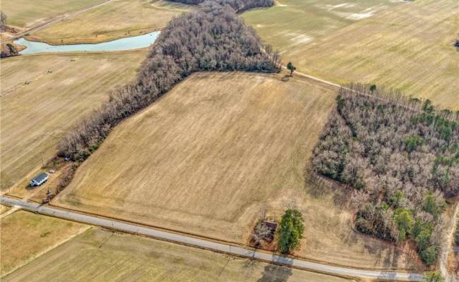 18423 Tomlin Hill Drive, Isle of Wight County, VA 23898