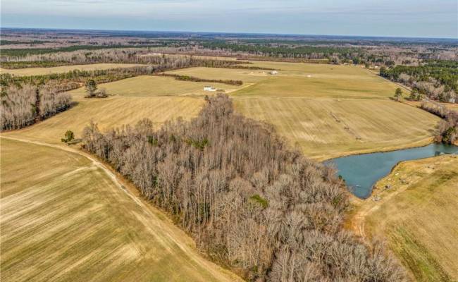 18423 Tomlin Hill Drive, Isle of Wight County, VA 23898