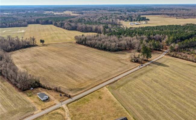 18423 Tomlin Hill Drive, Isle of Wight County, VA 23898