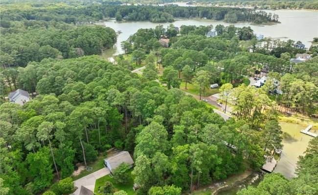 106 Anchor Drive, York County, VA 23692