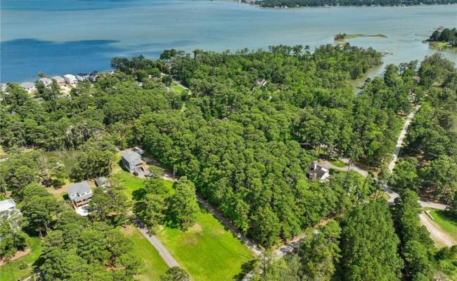 106 Anchor Drive, York County, VA 23692