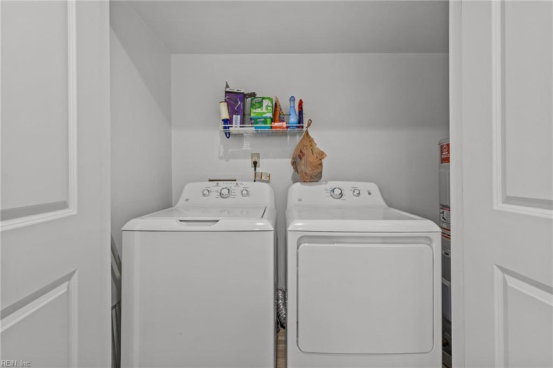 Photo 16 of 26 residential for sale in Virginia Beach virginia