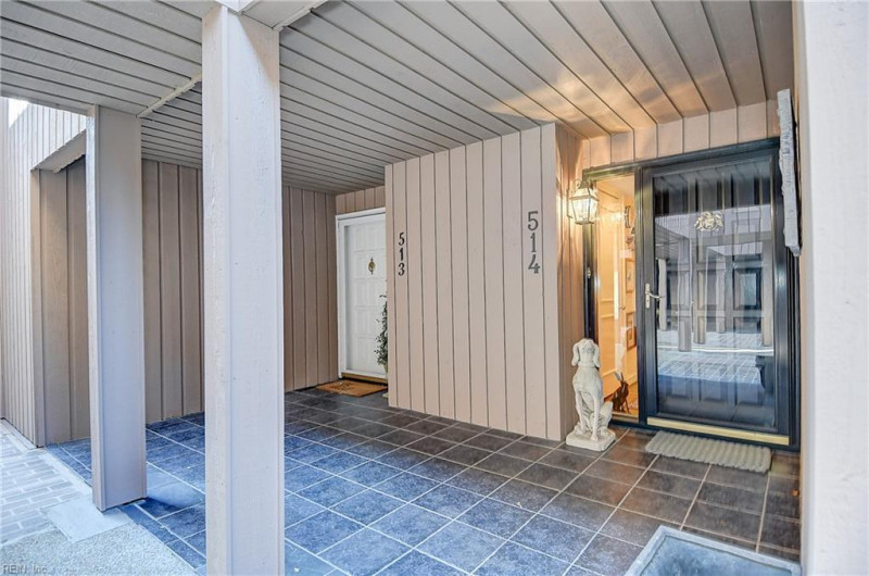 Photo 11 of 48 residential for sale in Virginia Beach virginia