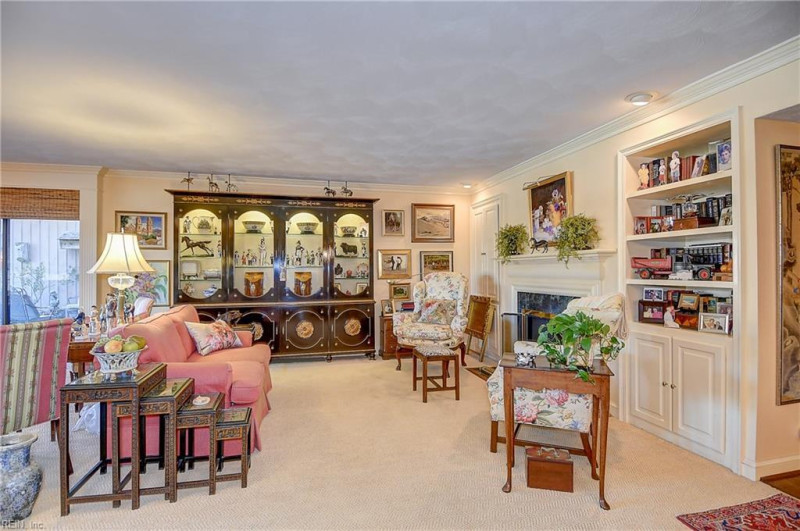 Photo 19 of 48 residential for sale in Virginia Beach virginia