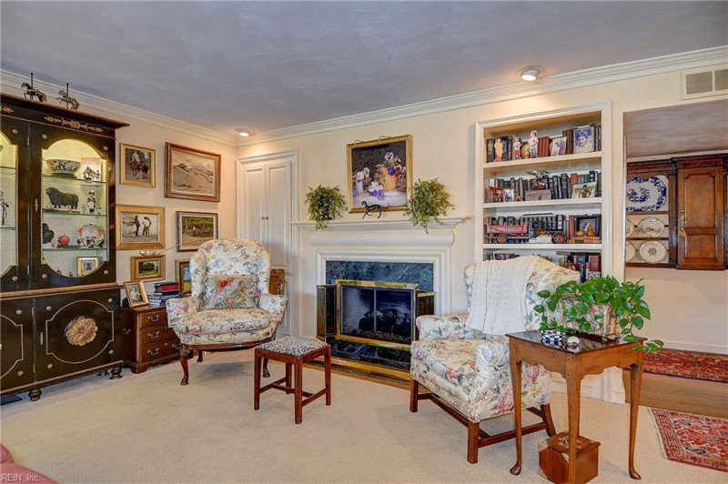 Photo 21 of 48 residential for sale in Virginia Beach virginia