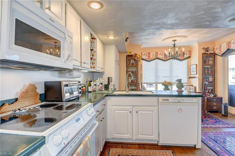 Photo 36 of 48 residential for sale in Virginia Beach virginia