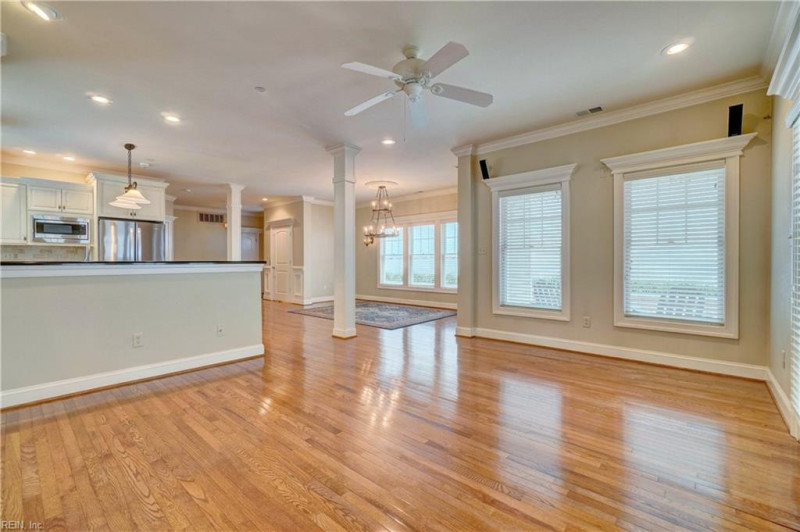 Photo 4 of 49 residential for sale in Virginia Beach virginia
