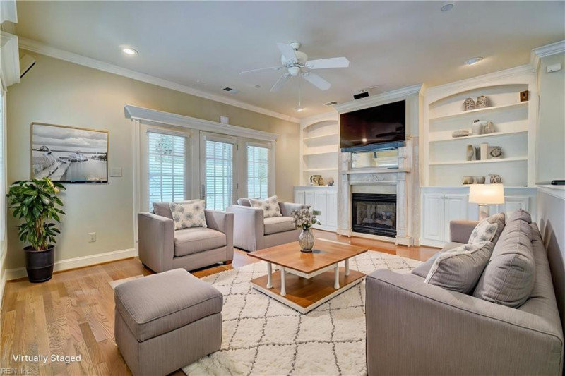 Photo 5 of 49 residential for sale in Virginia Beach virginia