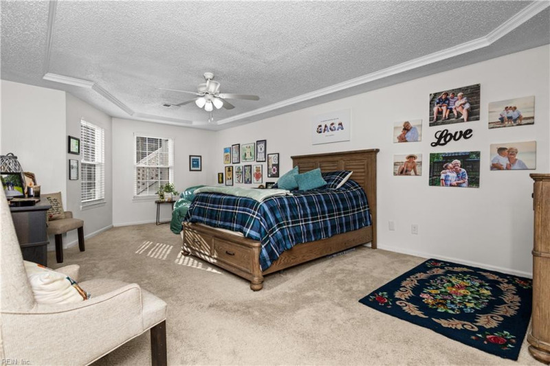 Photo 24 of 36 residential for sale in Chesapeake virginia