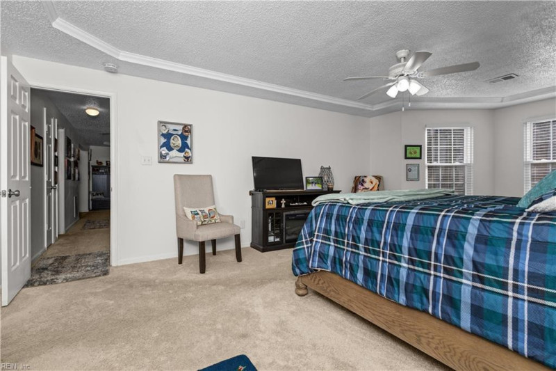 Photo 26 of 36 residential for sale in Chesapeake virginia