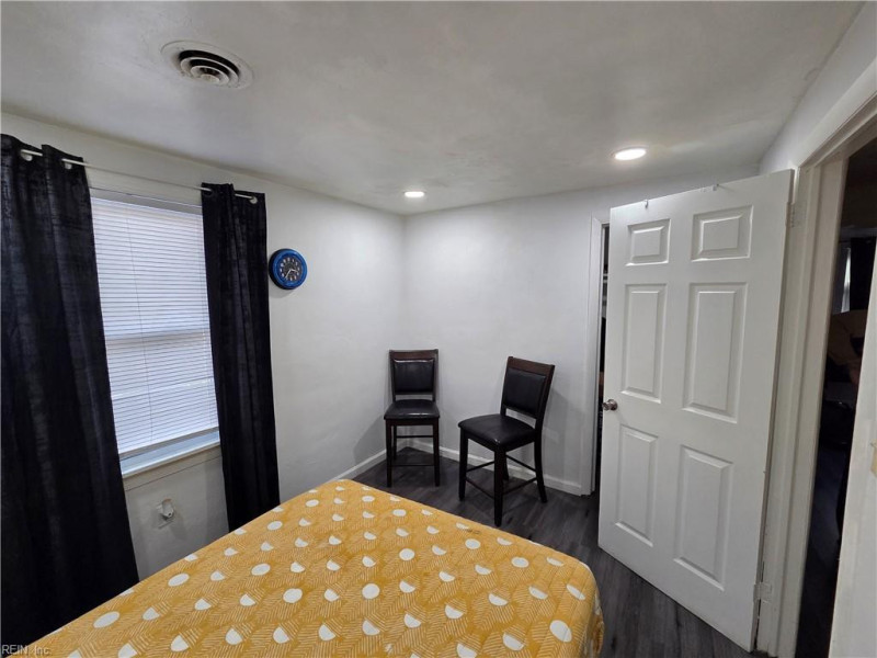 Photo 13 of 17 residential for sale in Hampton virginia Photo 13 of 17 residential for sale in Hampton virginia