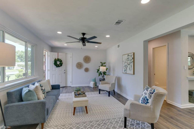 Photo 4 of 24 residential for sale in Norfolk virginia