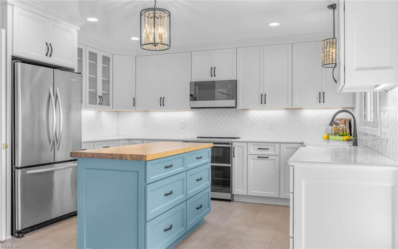 Photo 17 of 50 residential for sale in Portsmouth virginia