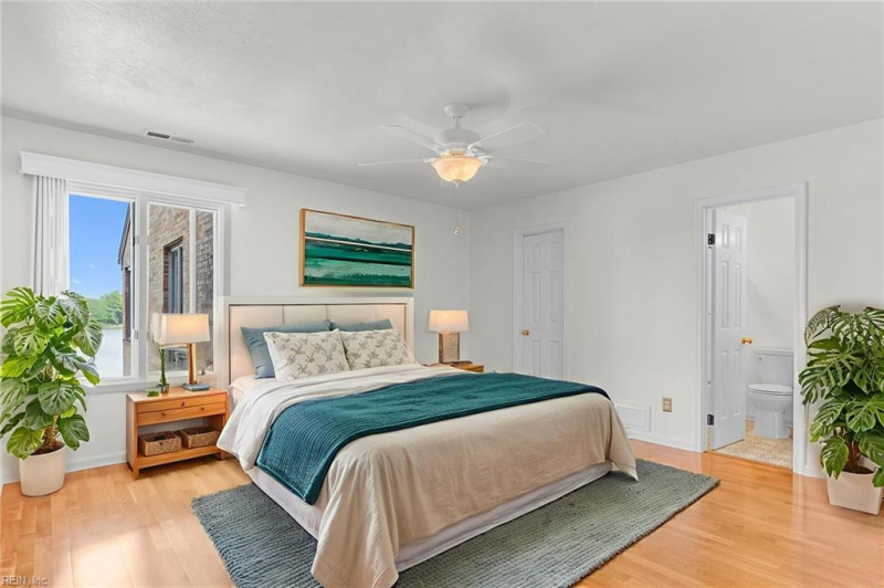 Photo 24 of 50 residential for sale in Portsmouth virginia
